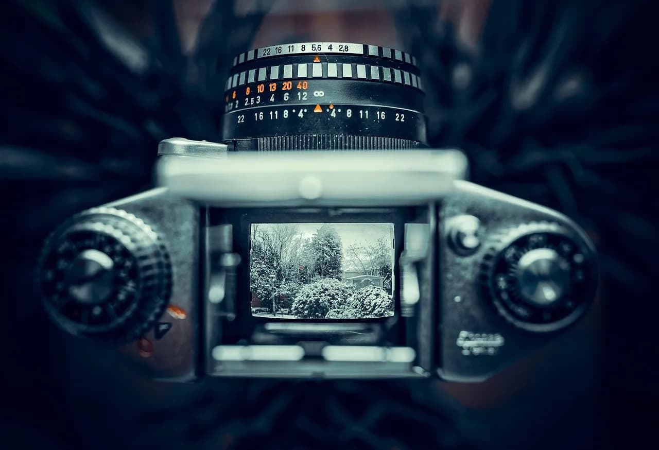 Czy warto spakować Sigmę 20-200 mm F/3.5-6.3 DG Contemporary do plecaka?